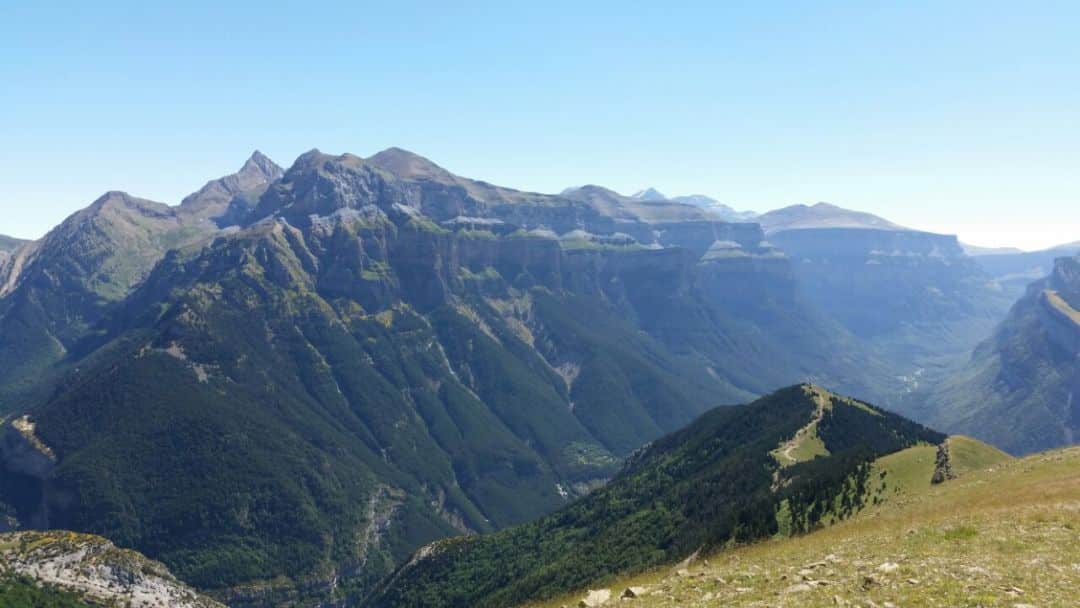 Mirador del Quebrantahuesos en el Cebollar con vistas al Valle de Ordesa